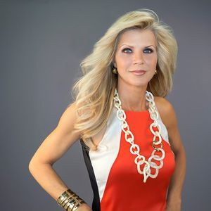 Meet your Posher, Leslie